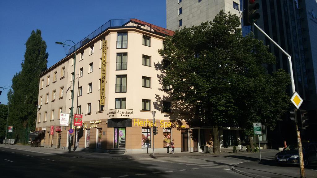 Hotel Boutique Bristol Saraievo Exterior foto